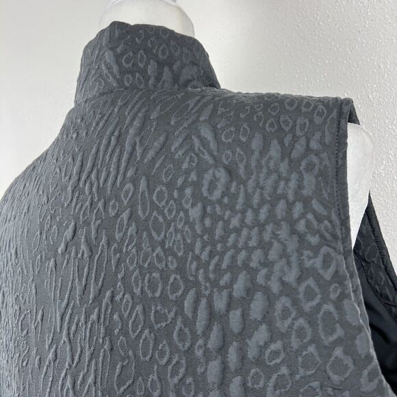 Weekends by Chico's Puffer Vest Women Extra Large Grey Snap Button Outerwear - Picture 13 of 14